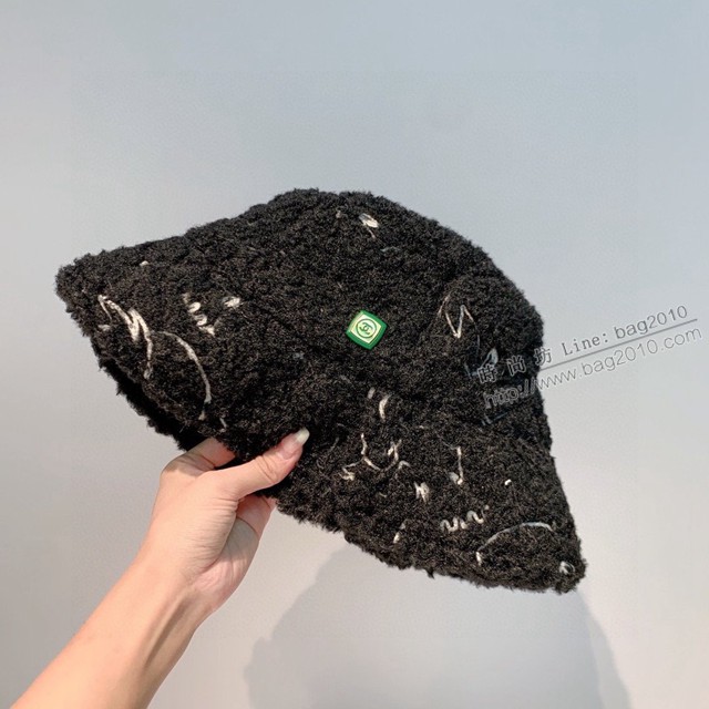 CHANEL專櫃秋冬百搭款女士漁夫帽 香奈兒羊羔漁夫帽  mmj1638